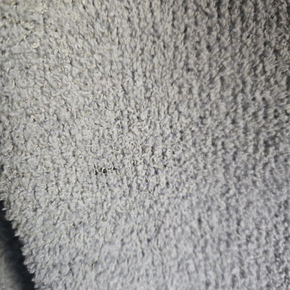 SO Women's Crop Hoodie in Soft Green - Picture 6 of 7